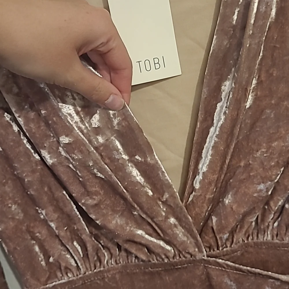 Tobi Wrap Dress - Picture 2 of 5